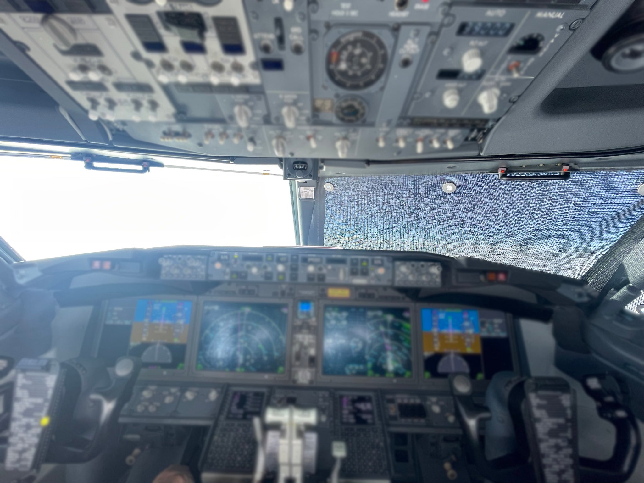 Flight Deck Shade for 737 - NG/MAX – Flight Deck Shades